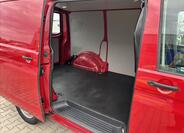 Volkswagen Transporter 12