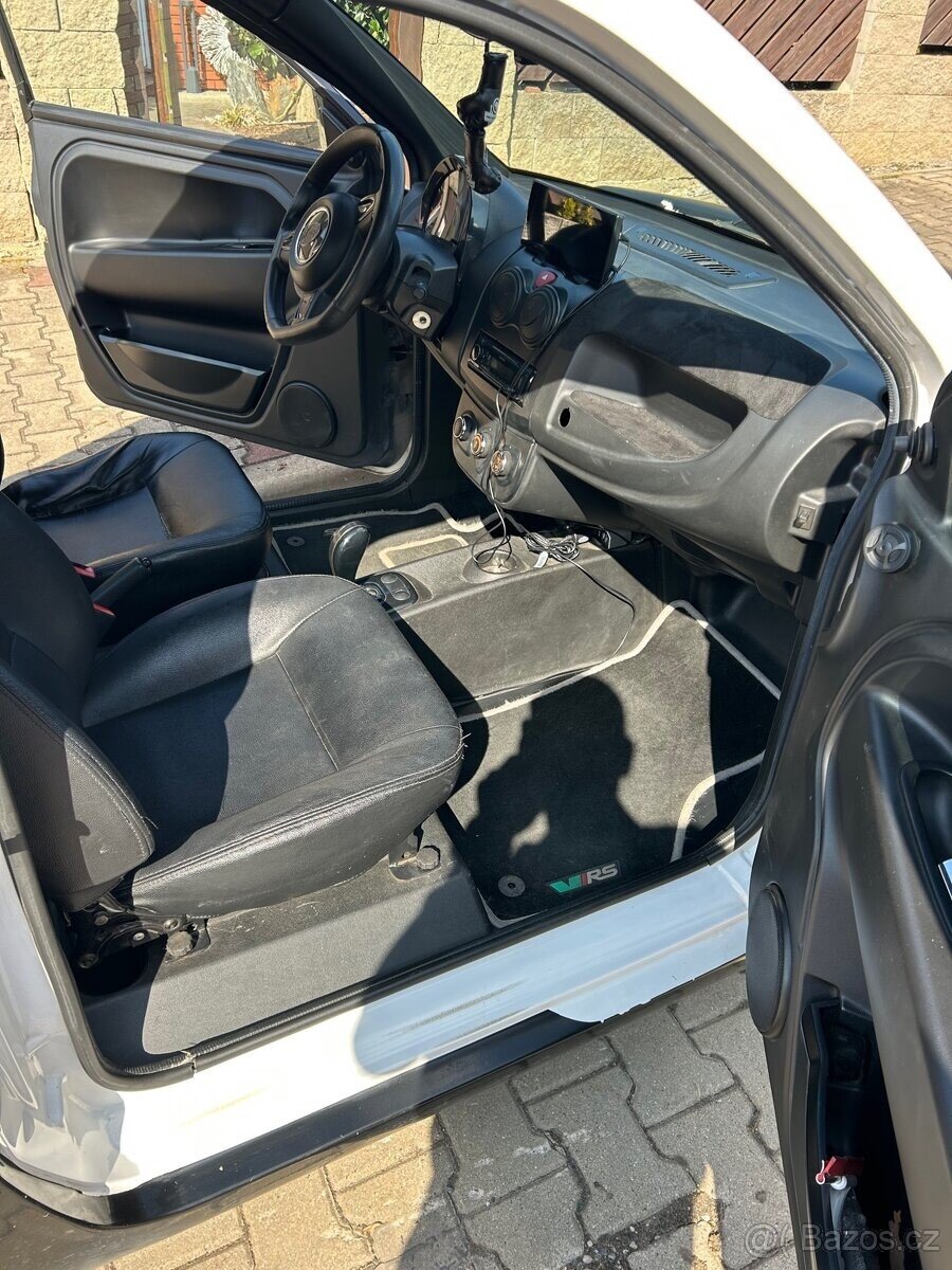 Microcar DUE Hatchback 0,0 0