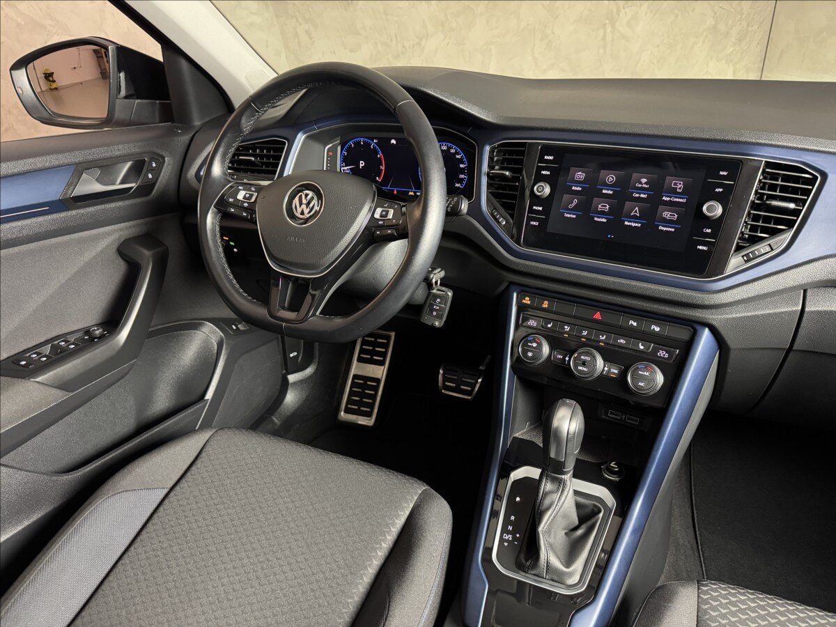 Volkswagen T-Roc SUV 1,5 l 110 kw