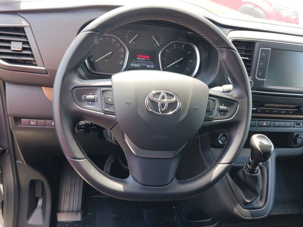Toyota ProAce Verso
