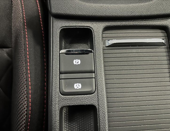 Škoda Octavia Liftback 1,4 l 180 kw