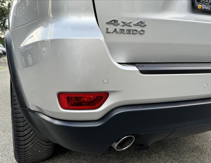 Jeep Grand Cherokee 8