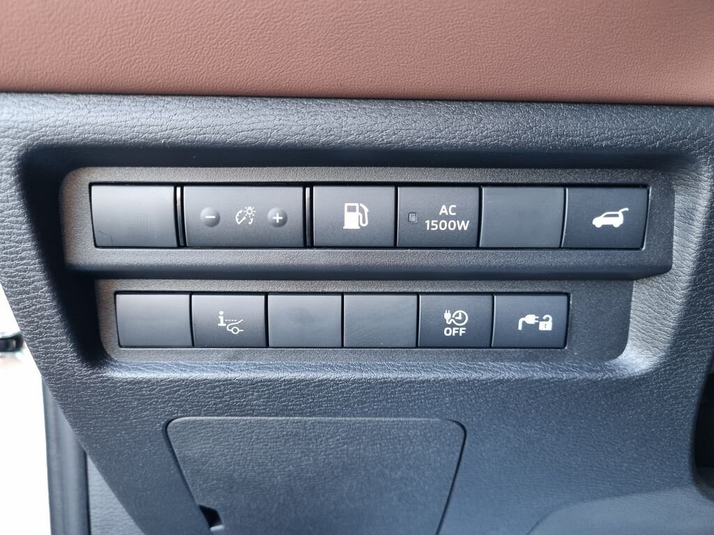 Mitsubishi Outlander SUV 2,4 l 225 kw