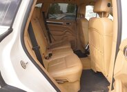 Porsche Cayenne SUV 3,0 l 176 kw