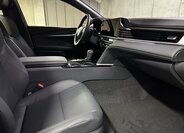 Toyota Camry Sedan / Limuzína 2,5 l 160 kw