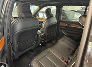 Jeep Grand Cherokee 12