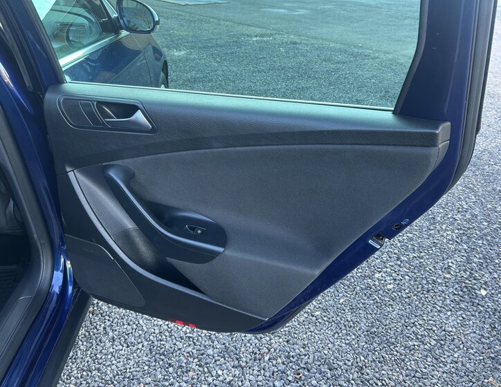 Volkswagen Passat Kombi 2,0 l 81 kw