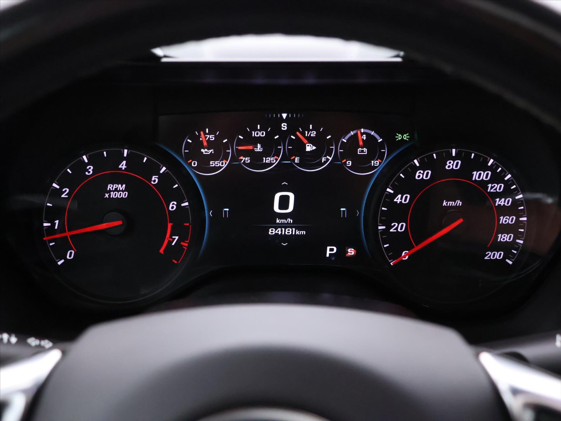 Chevrolet Camaro Kupé 6,2 l 333 kw