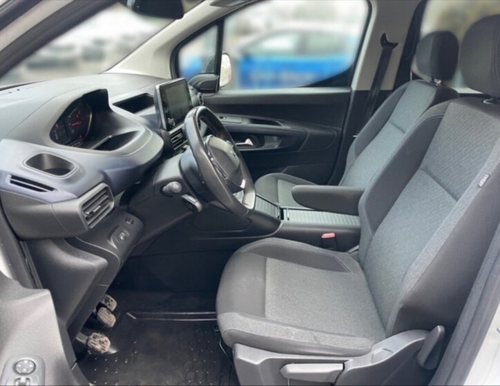 Peugeot Ostatní Kombi 1,5 l 96 kw