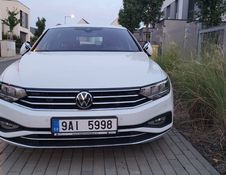 Volkswagen Passat Kombi 0,0 0