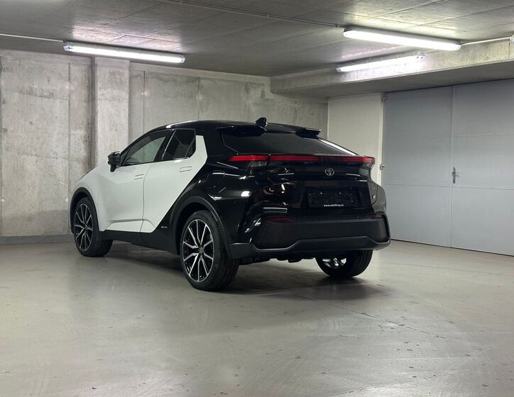 Toyota C-HR Hatchback 2,0 l 112 kw