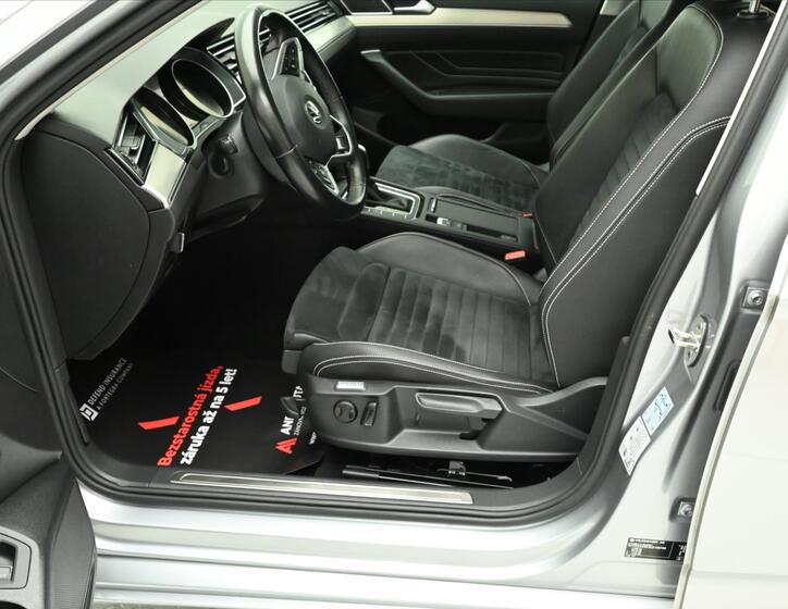 Volkswagen Passat 13