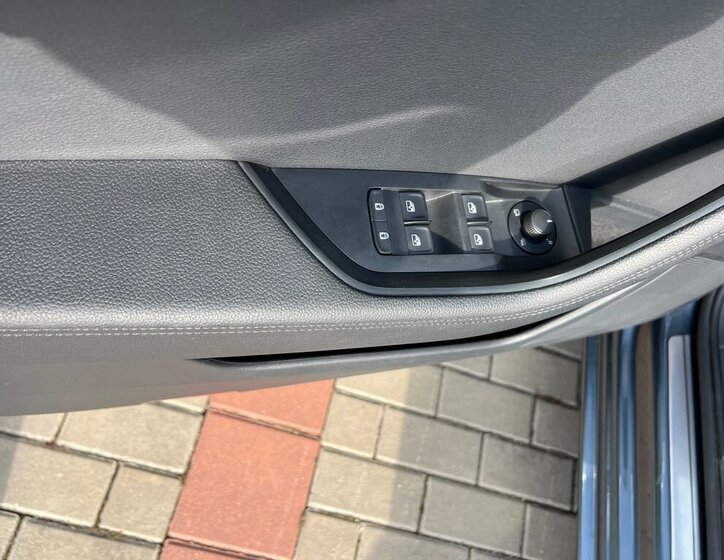 Škoda Superb Kombi 2,0 l 110 kw