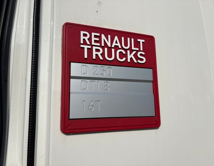 Ostatní Ostatní Ostatní 7,7 l 188 kw