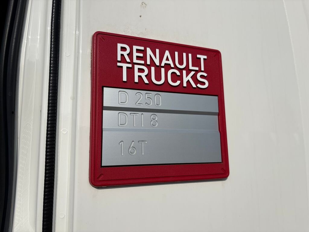 Ostatní Ostatní Ostatní 7,7 l 188 kw