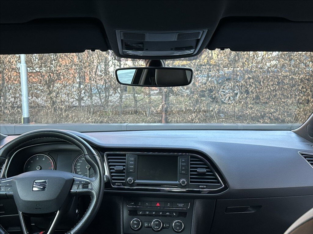 Seat Leon Hatchback 2,0 l 213 kw