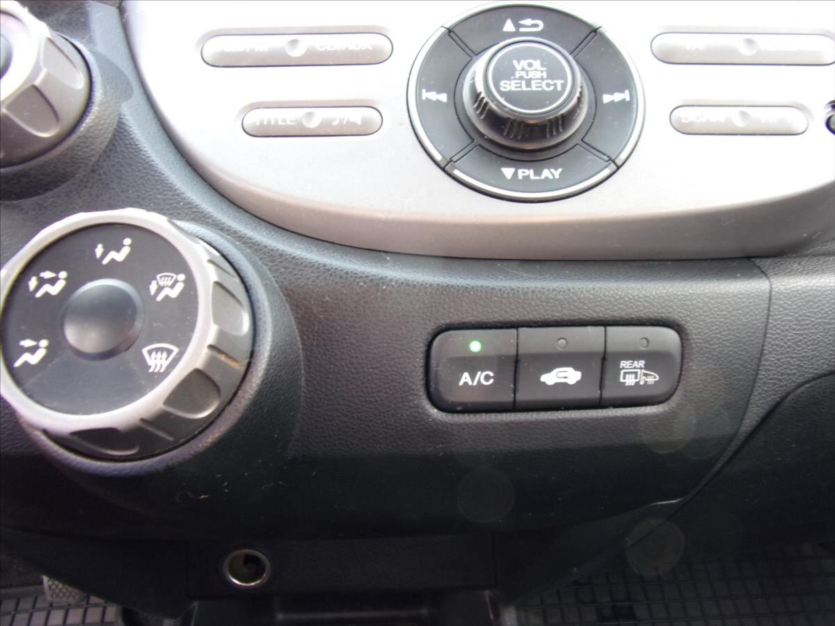 Honda Jazz Hatchback 1,2 l 66 kw