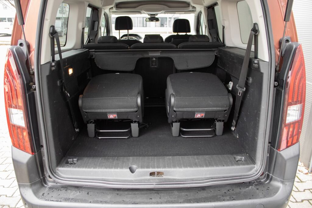 Peugeot Rifter VAN-Minibus 1,5 l 96 kw