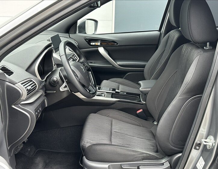 Mitsubishi Eclipse Cross SUV / Terénní 2,3 l 109 kw