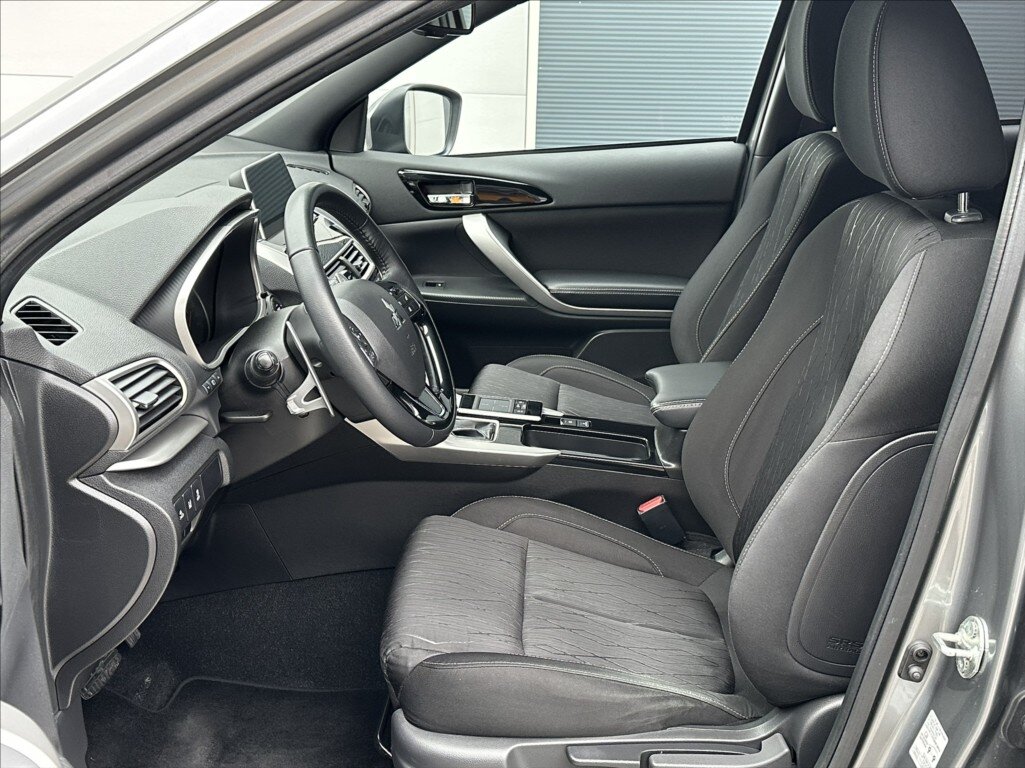 Mitsubishi Eclipse Cross SUV / Terénní 2,3 l 109 kw