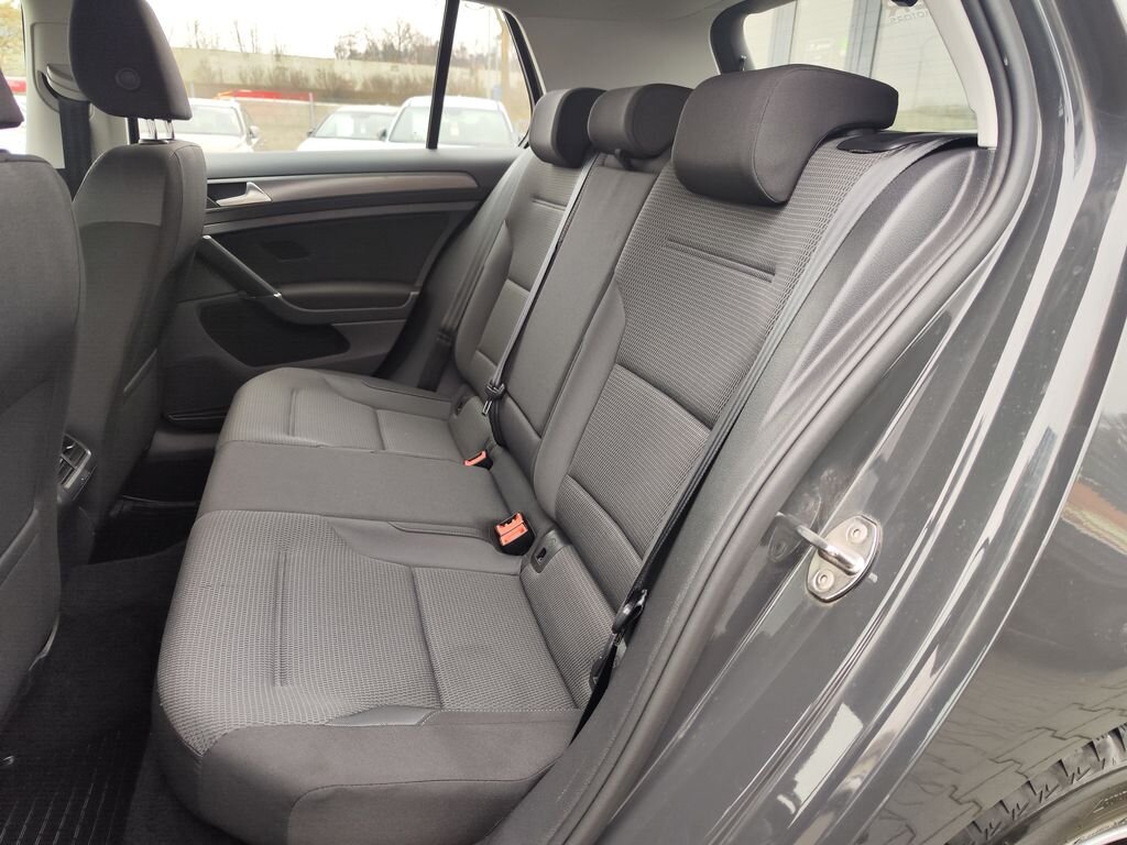 Volkswagen Golf Kombi 999,0 85 kw