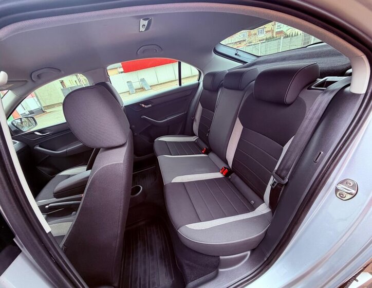 Škoda Rapid Liftback 1,4 l 66 kw