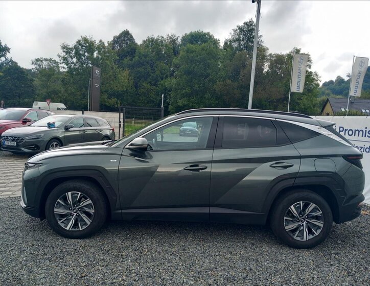 Hyundai Tucson SUV / Terénní 1,6 l 100 kw