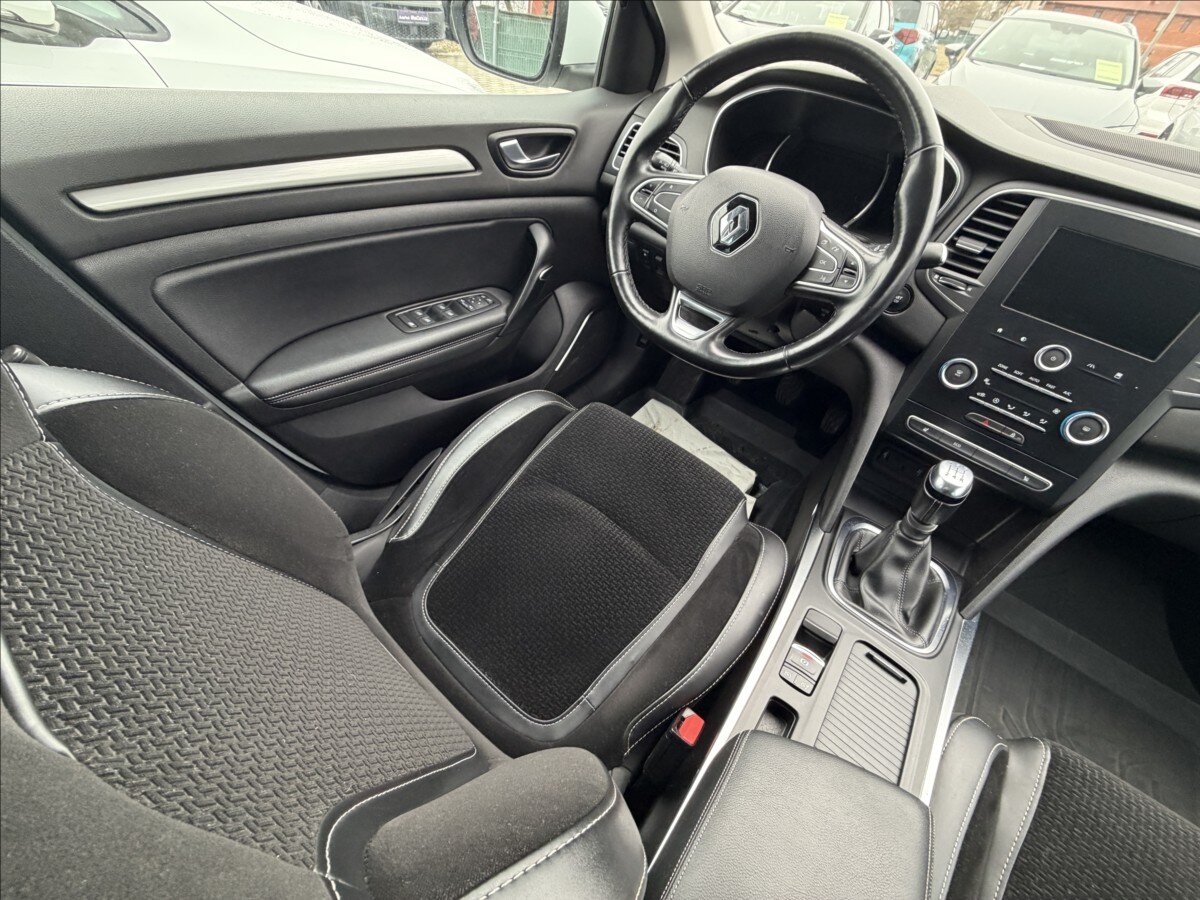 Renault Mégane Sedan / Limuzína 1,6 l 84 kw