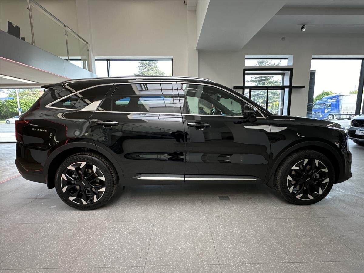 KIA Sorento SUV / Terénní 2,2 l 142 kw