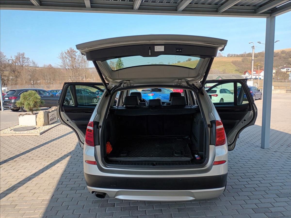 BMW X3 SUV / Terénní 2,0 l 135 kw