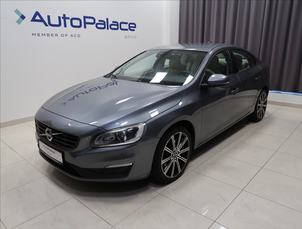 Volvo S60 Sedan / Limuzína 2,0 l 140 kw