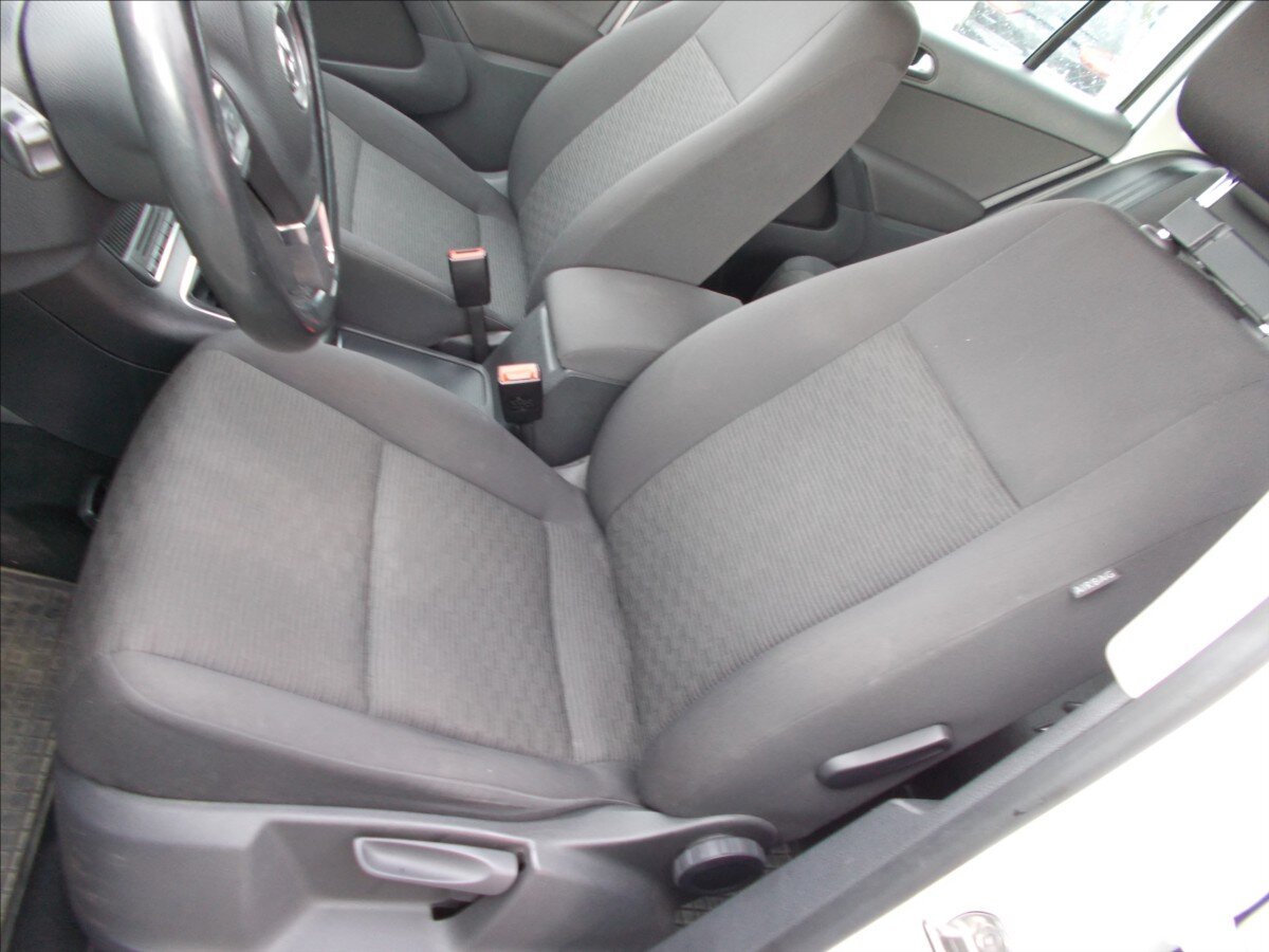 Volkswagen Tiguan MPV 1,4 l 90 kw