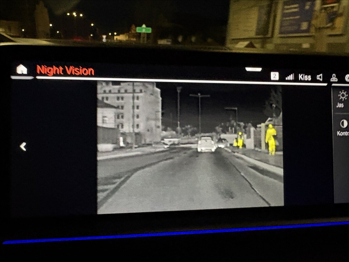 BMW X6 SUV / Terénní 3,0 l 245 kw