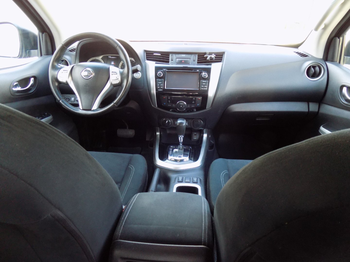 Nissan Navara SUV / Terénní 2,3 l 140 kw