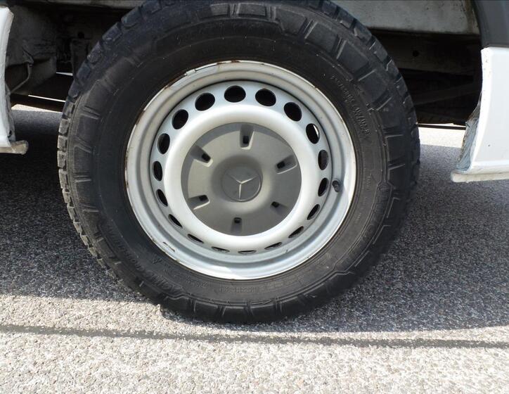 Mercedes-Benz Sprinter 43