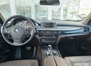 BMW X5 8