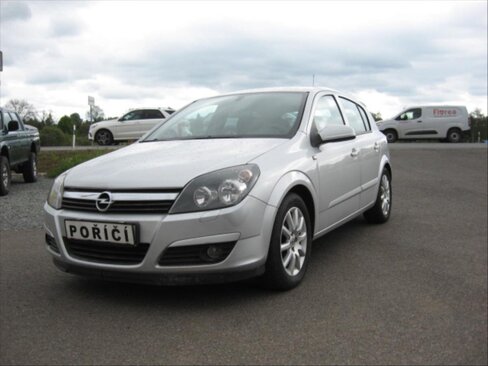Opel Astra Hatchback 1,6 l 77 kw