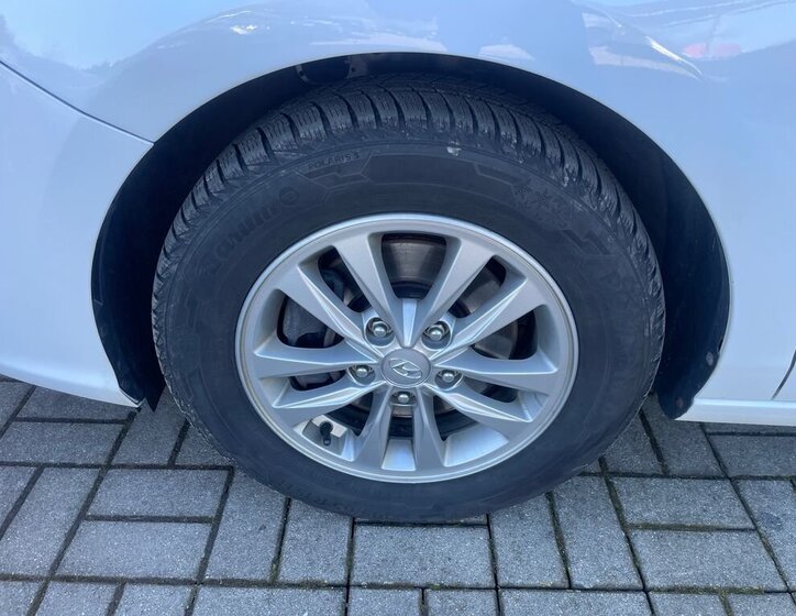 Hyundai i30 Kombi 1,6 l 85 kw