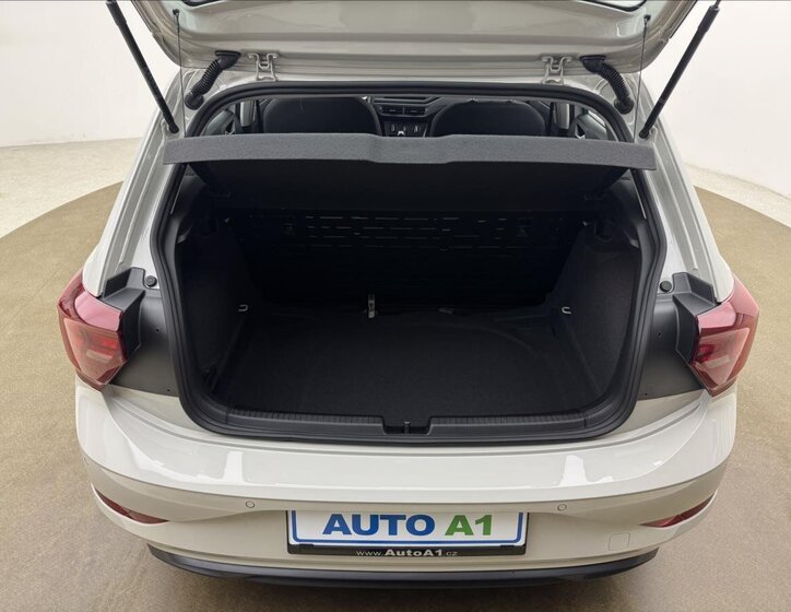 Volkswagen Polo Hatchback 999,0 59 kw