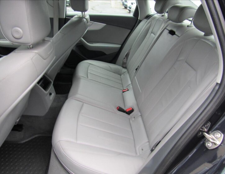 Audi A4 Sedan 2,0 l 110 kw