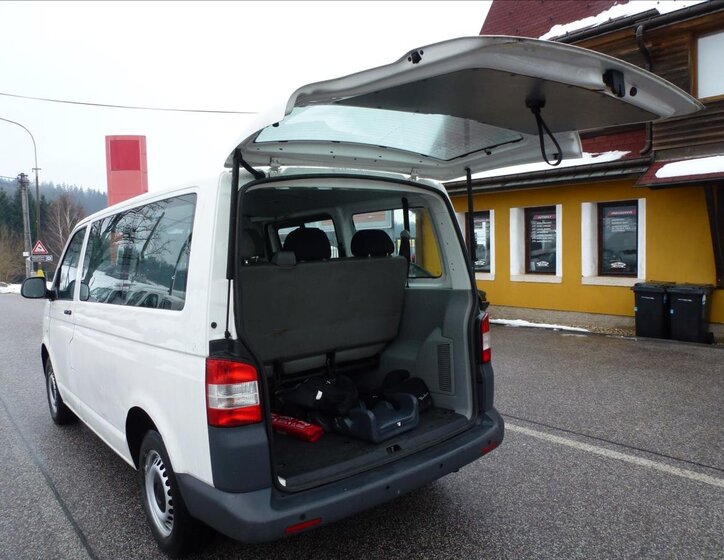Volkswagen Transporter 16