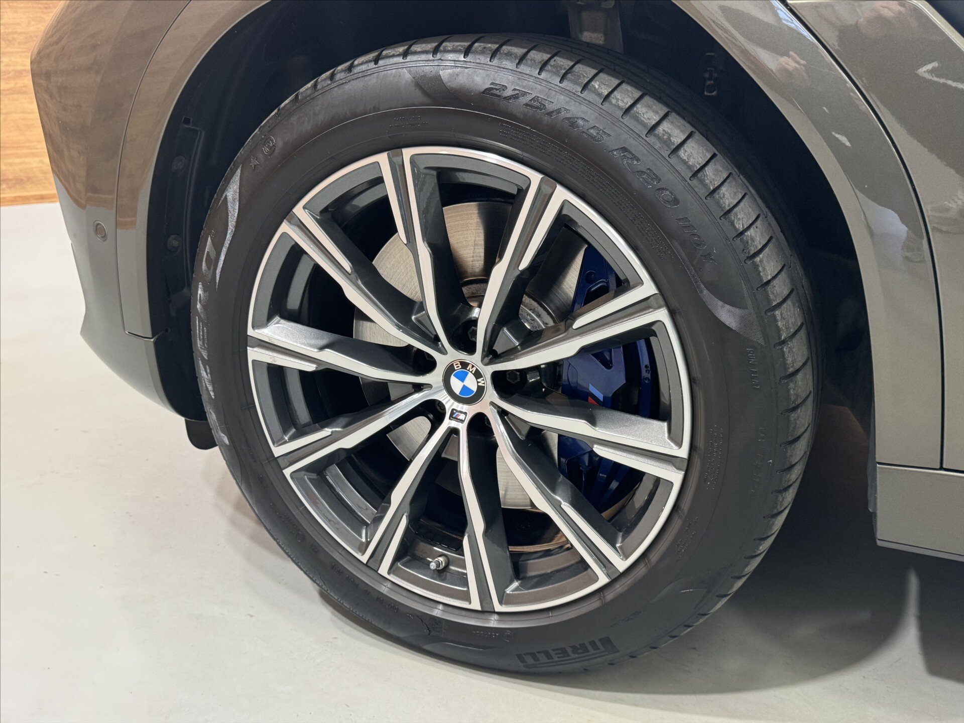 BMW X6 SUV / Terénní 3,0 l 250 kw