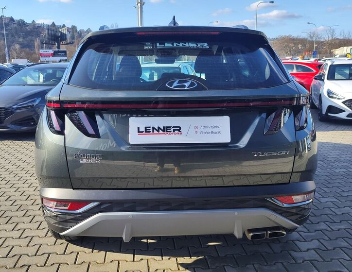 Hyundai Tucson SUV 1,6 l 110 kw
