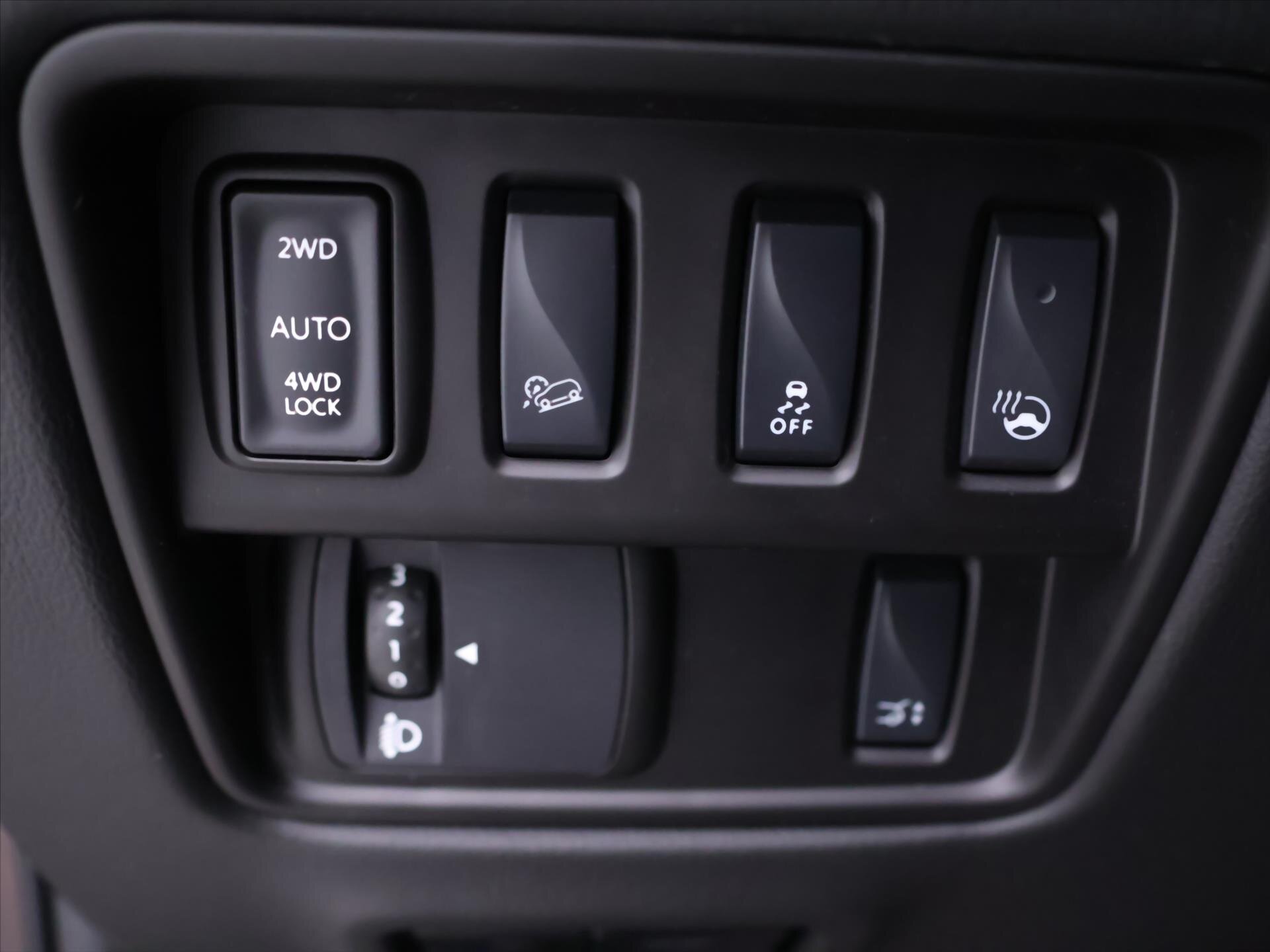 Renault Koleos SUV / Terénní 2,0 l 135 kw