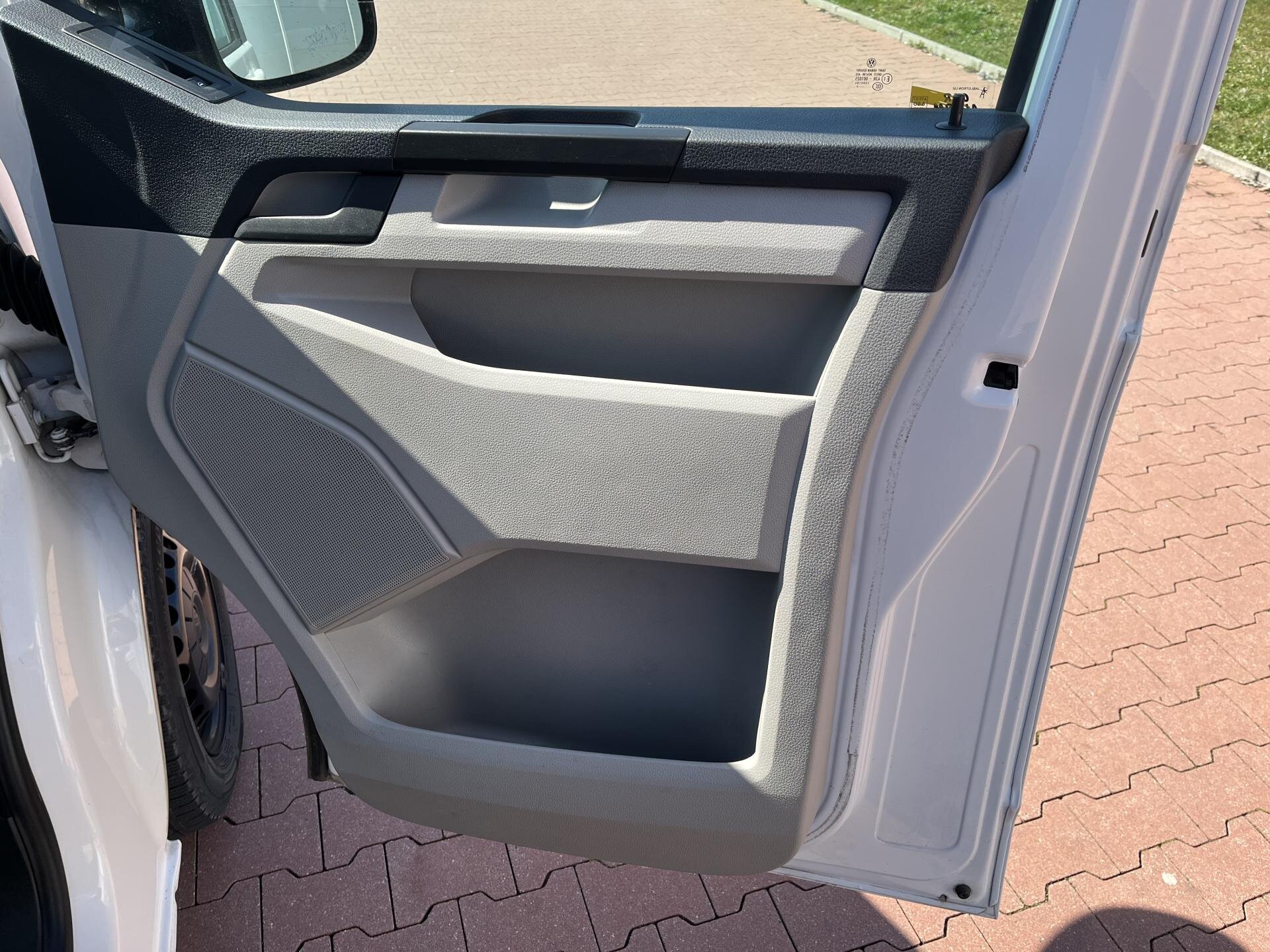 Volkswagen Transporter Kombi 2,0 l 110 kw