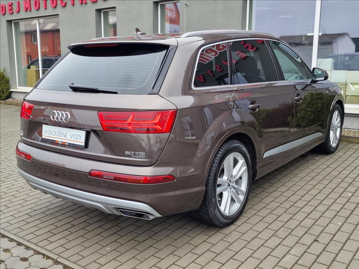 Audi Q7 SUV / Terénní 3,0 l 210 kw