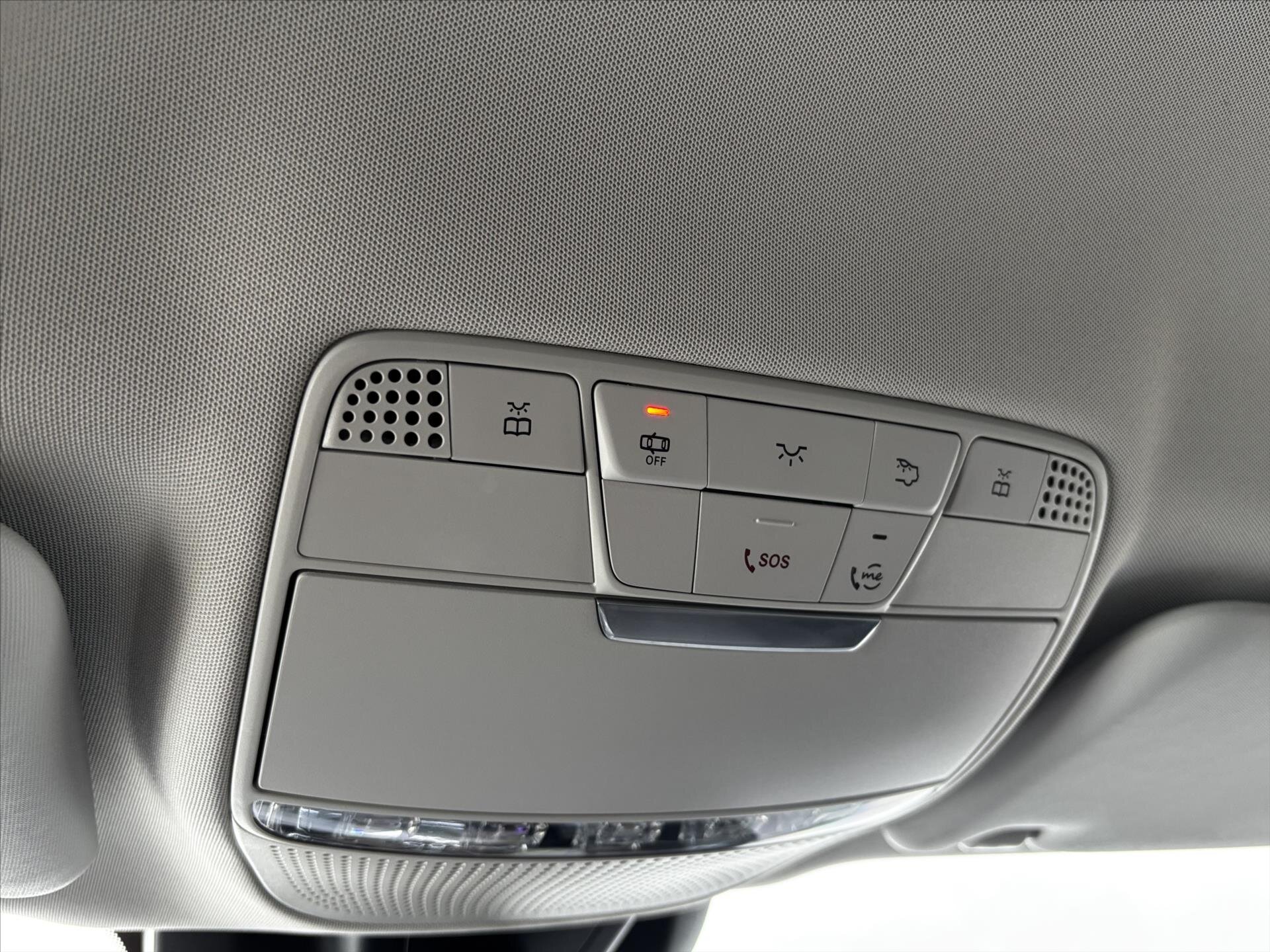 Mercedes-Benz Třídy E Kombi 2,0 l 143 kw