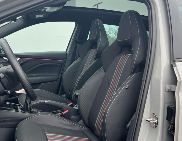 Škoda Scala Hatchback 1,5 l 110 kw