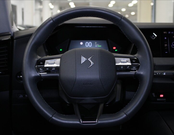 DS Automobiles DS4 SUV / Terénní 1,6 l 165 kw