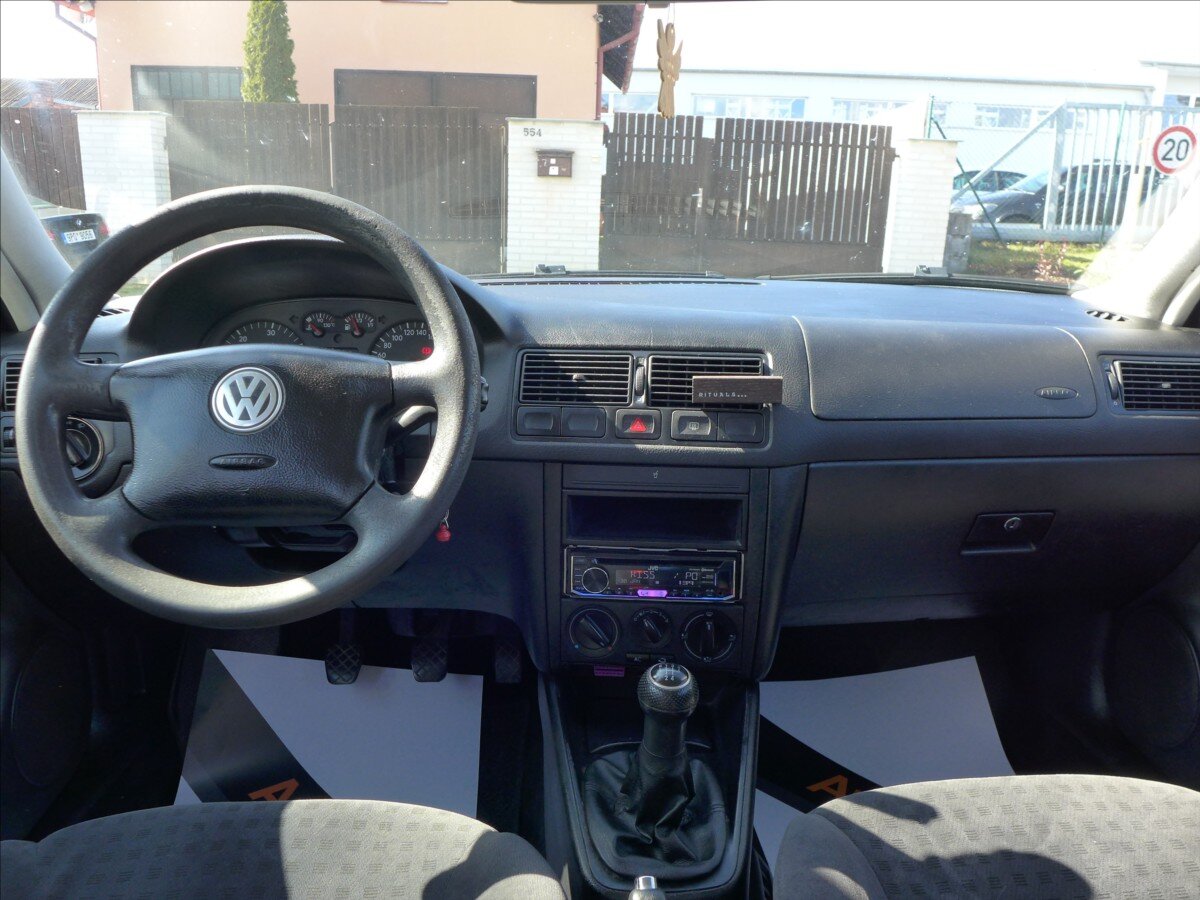 Volkswagen Golf Hatchback 1,9 l 74 kw